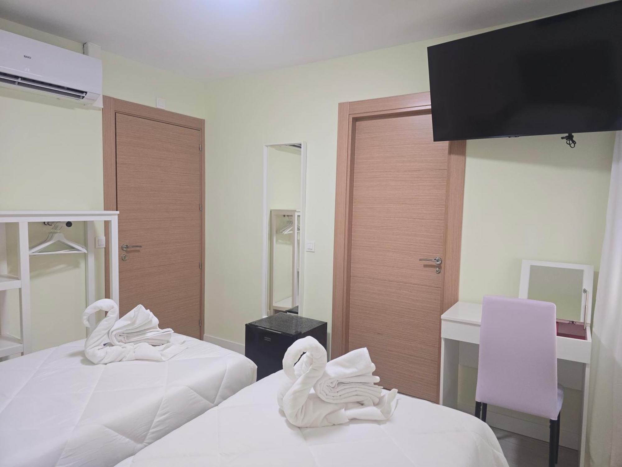 Brezo Apartamentos Turisticos 과달라야라 외부 사진